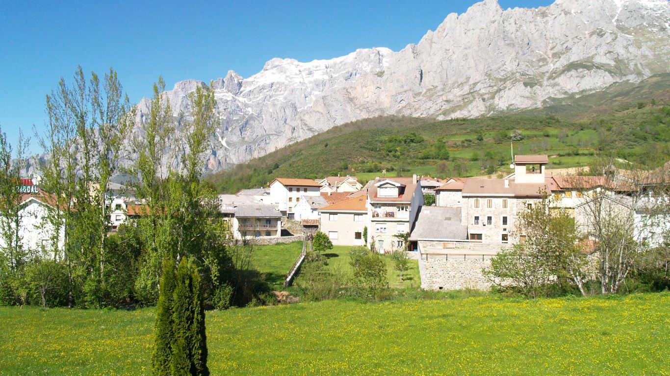 Hoteles en Posada de Valdeón