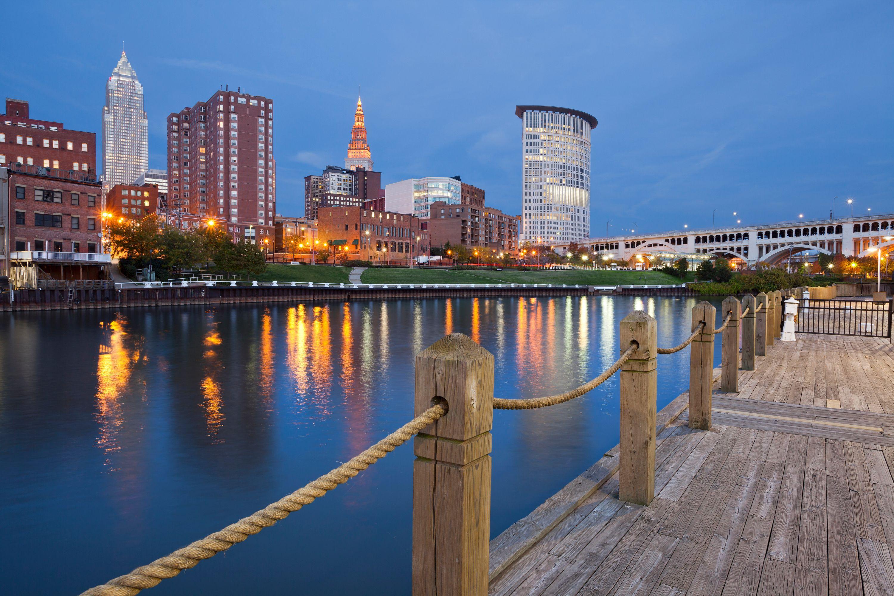 Trains from Boston to Cleveland from 89 Amtrak tickets on KAYAK