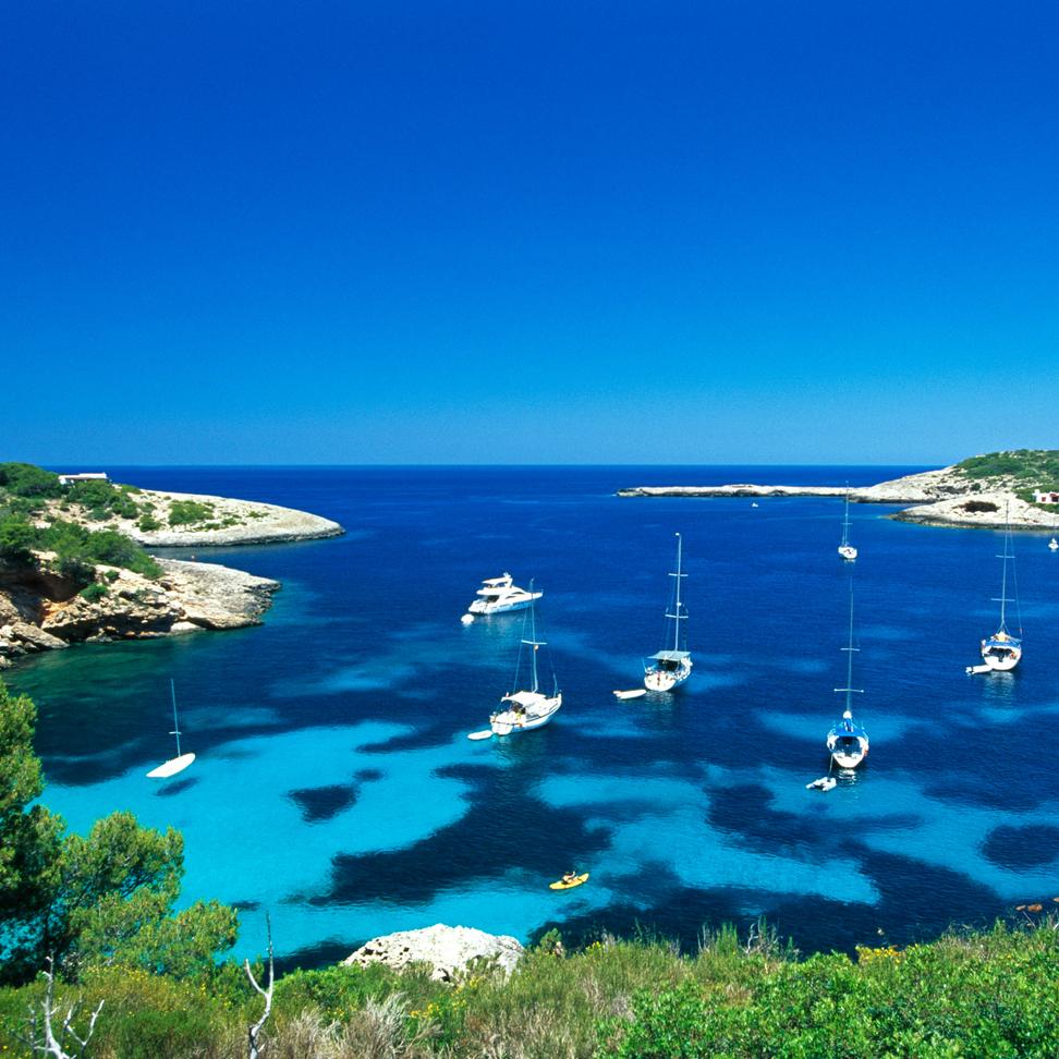 Rejser til Ibiza fra 3.904 kr.: Find billige momondo