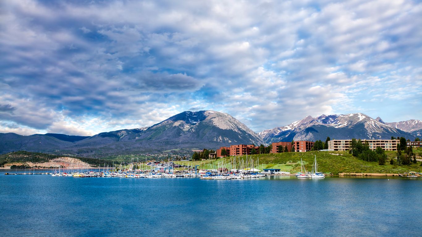 Hotels in Dillon