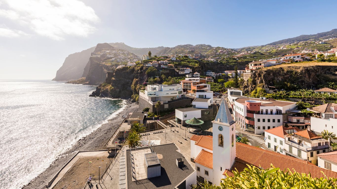 Hotels in Câmara de Lobos