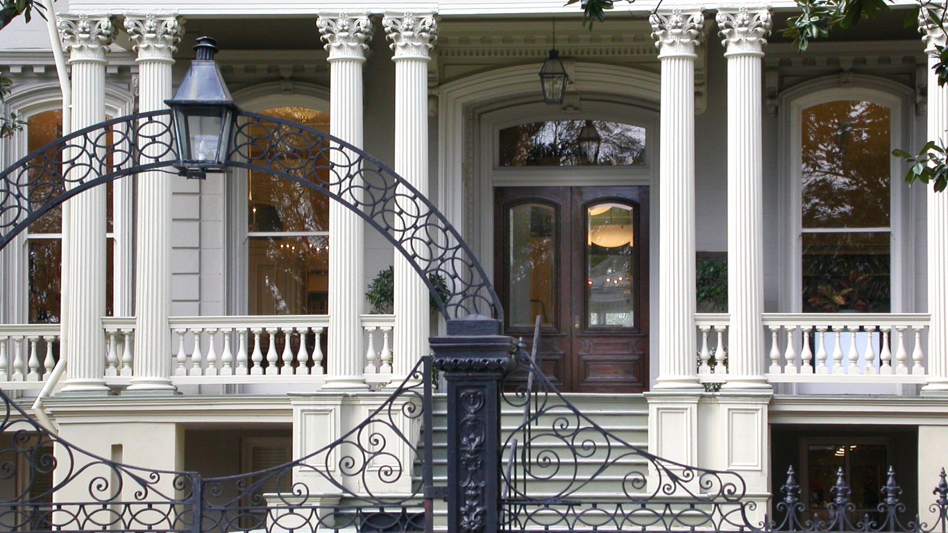 Hotels in Garden District