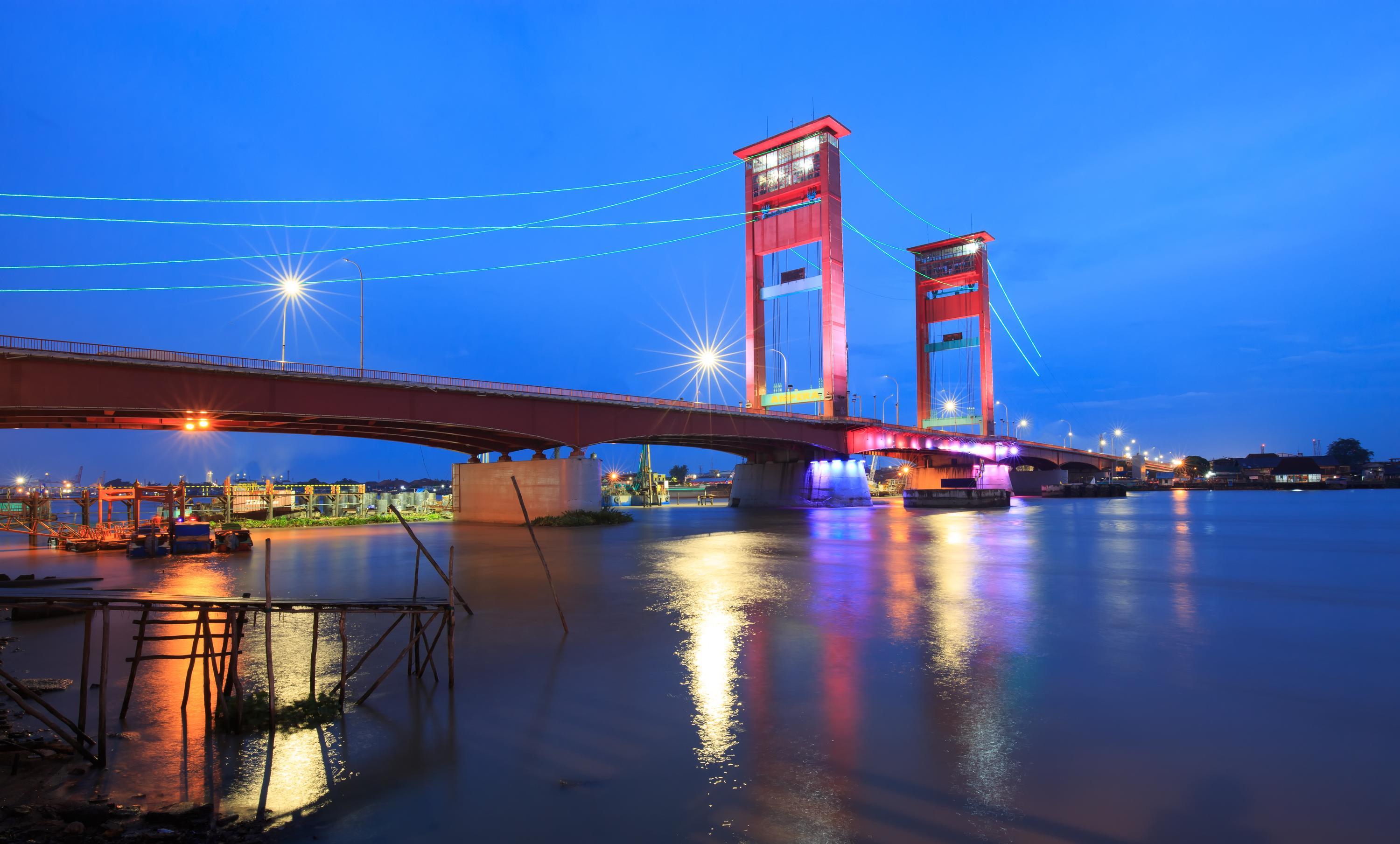 Palembang Travel Guide | Palembang Tourism - KAYAK