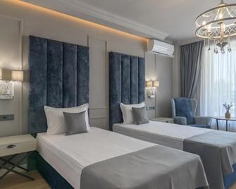 Aquamarine - Wellness & Spa Hotel - Kranevo - Schlafzimmer