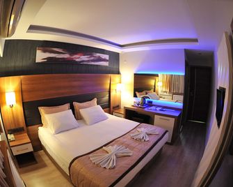 Hotel Kabacam - איזמיר - חדר שינה