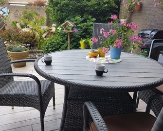 B&B Acacia - Goirle - Patio