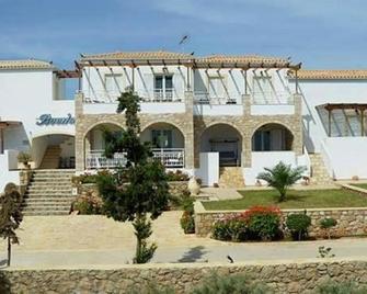 Voula Resort - Elafonisos - Building
