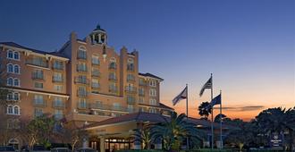 Four Points by Sheraton Suites Tampa Airport Westshore - Tampa - Bygning