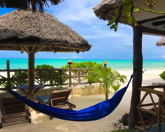 Jambiani White Sands Bungalows - Jambiani - Strand