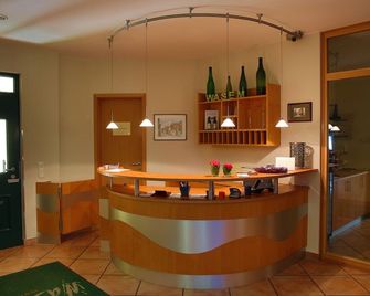 Weinhotel Wasem - Ingelheim am Rhein - Recepción