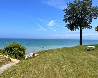 Summer Special Lake House Mins from Lexington, MI - Lexington - Playa