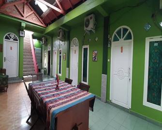 OYO Life 3874 Rere Residence Syariah - Prabumulih - Patio