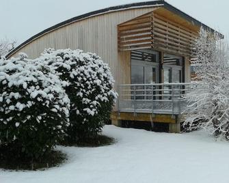 Holiday Village Of Lake Menet / Facing Lake 14 Hectares - Riom-ès-Montagnes - Bâtiment