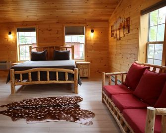 Newly Built Home: Perfectly Located Near Loon Mountain & Downtown Lincoln, Nh! - Lincoln - Schlafzimmer