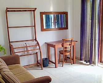 Amani Lakeside - Panadura - Habitación