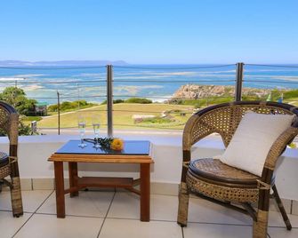 Misty Waves Boutique Hotel - Hermanus - Balkon