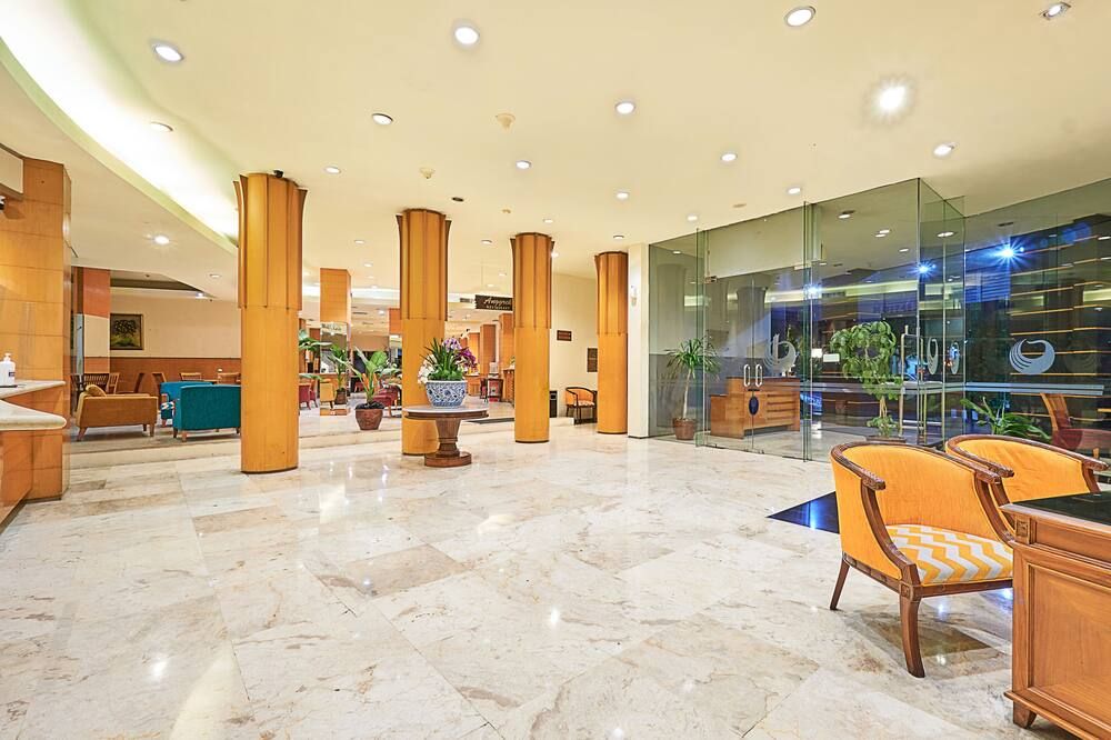 Hotel Bisanta Bidakara Tunjungan - סוראבאיה - לובי