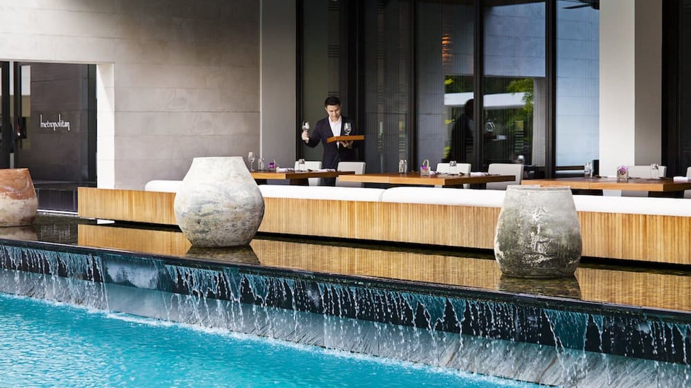 โคโม เมโทรโพลิแทน กรุงเทพ