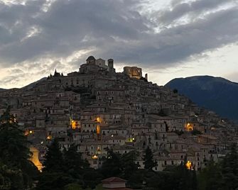Holiday house 'Room with a view' - Morano Calabro - Building