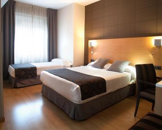 Hotel Universal - Santiago de Compostela - Habitación