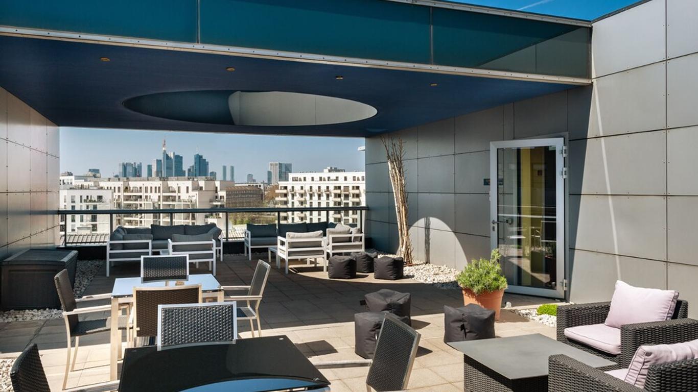 Plaza Hotel & Living Frankfurt