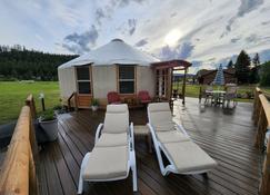 Yurt on the Clark Fork River - Superior - Patio
