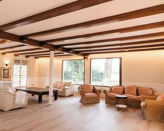 Vega de la Reina - Jaén - Lounge