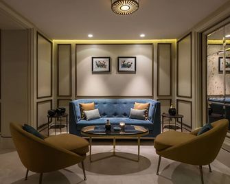 10 Karakoy - Istanbul - Lounge