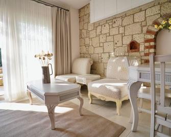 Cumbalıca Flora - Cesme - Sala de estar