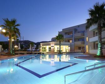 Molos Bay Hotel - Kastelli - Pool