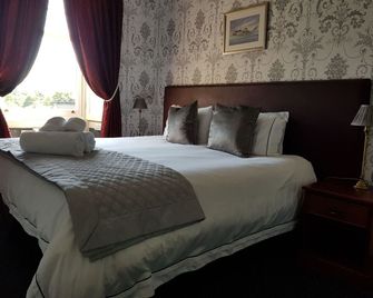 Mansefield Guest House - Fort William - Bedroom