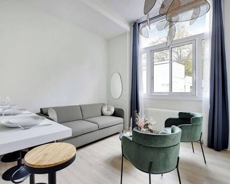 Luxurious apartment - 2BR-6P - Javel-Tour Eiffel - Paryż - Pokój dzienny