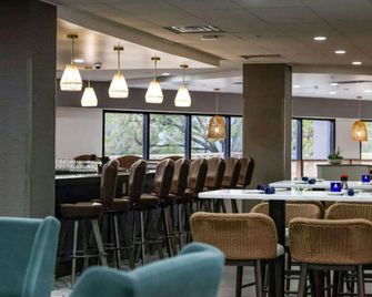 DoubleTree by Hilton Salisbury - Salisbury - Ristorante