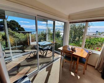 Kimberley One - Nelson Waterfront Apartment - Nelson, Yeni Zelanda - Balkon