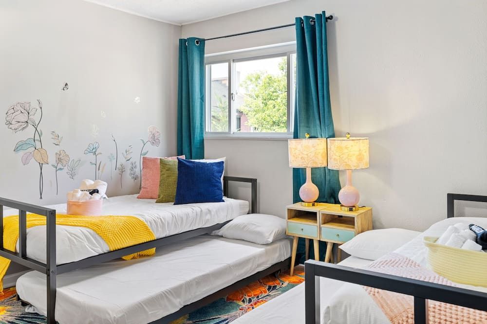 3bd - Bbq & Hot Tub - Centrally Located - פיטסבורג - חדר שינה