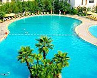 Paragon Hotel - Xiangtan - Pool