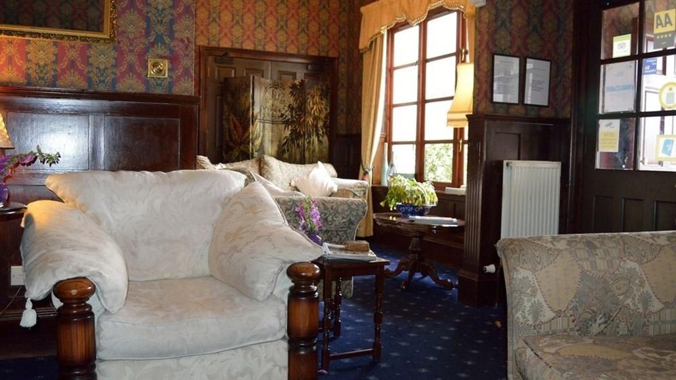 The Craigdarroch Inn