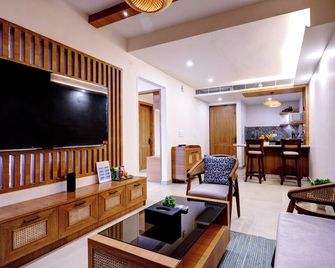 A Santorini Home - By Le Rêve - Mussoorie - Living room