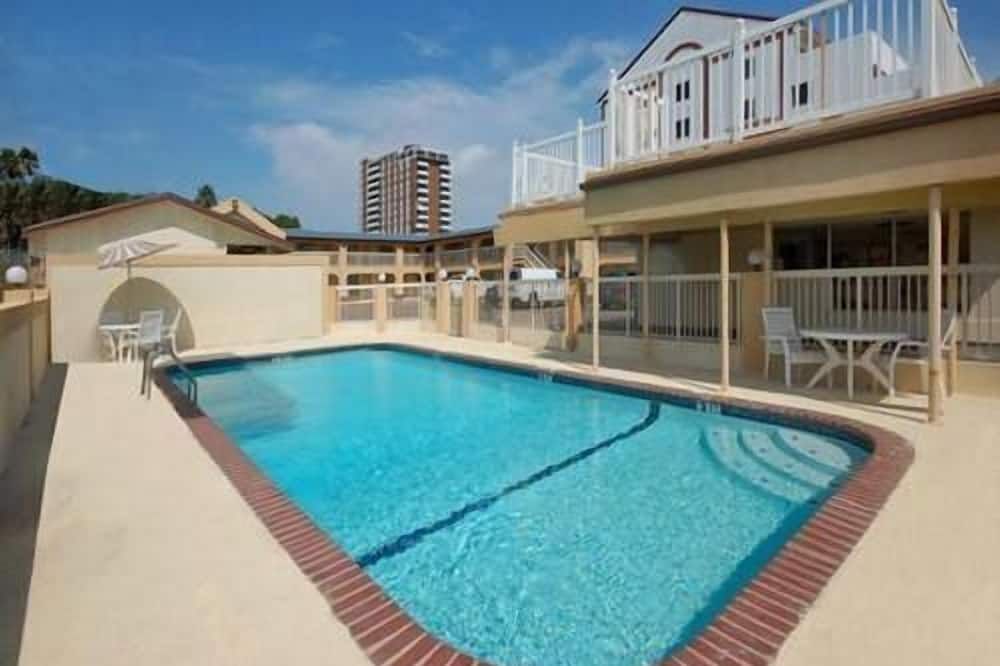 Budget Inn & Suites Shoreline - Corpus Christi - Pool