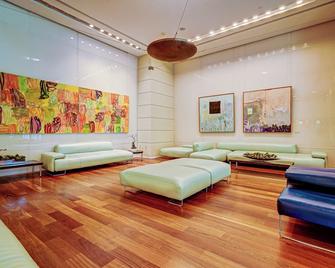 Coconut Grove Bayview unit Parking Included - ميامي