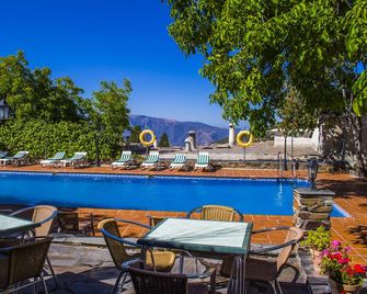 Hostal Rural Poqueira - Capileira - Piscina