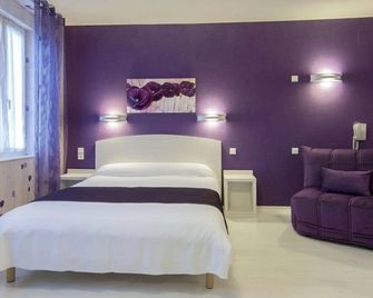 Hotel Cazes-Arazat - Laissac-Sévérac-l'Église