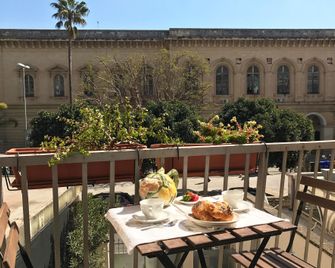 Nuvole Barocche B&B - Lecce - Balcón