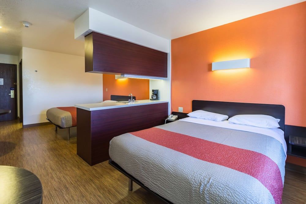 Motel 6 Sandusky - Huron - Huron - Bedroom