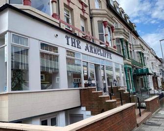 The Arncliff Hotel - Blackpool