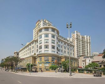 A25 Hotel - 705 Lac Long Quan - Hanoi - Edificio