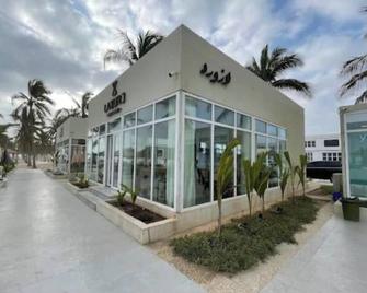 Charming apartment with AC,dahariz beach front,family and friendly peaceful plac - Salalah - Building