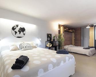 Chez Adela - Almoster - Chambre