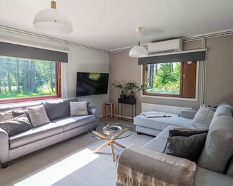 The Elegant Haistila - Ranua - Sala de estar