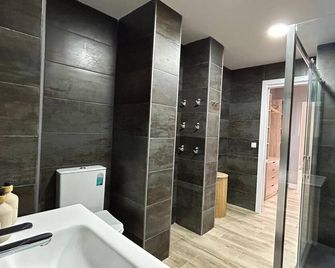 Apartamento Moderno y Amplio con Vistas a la Bahía - Algeciras